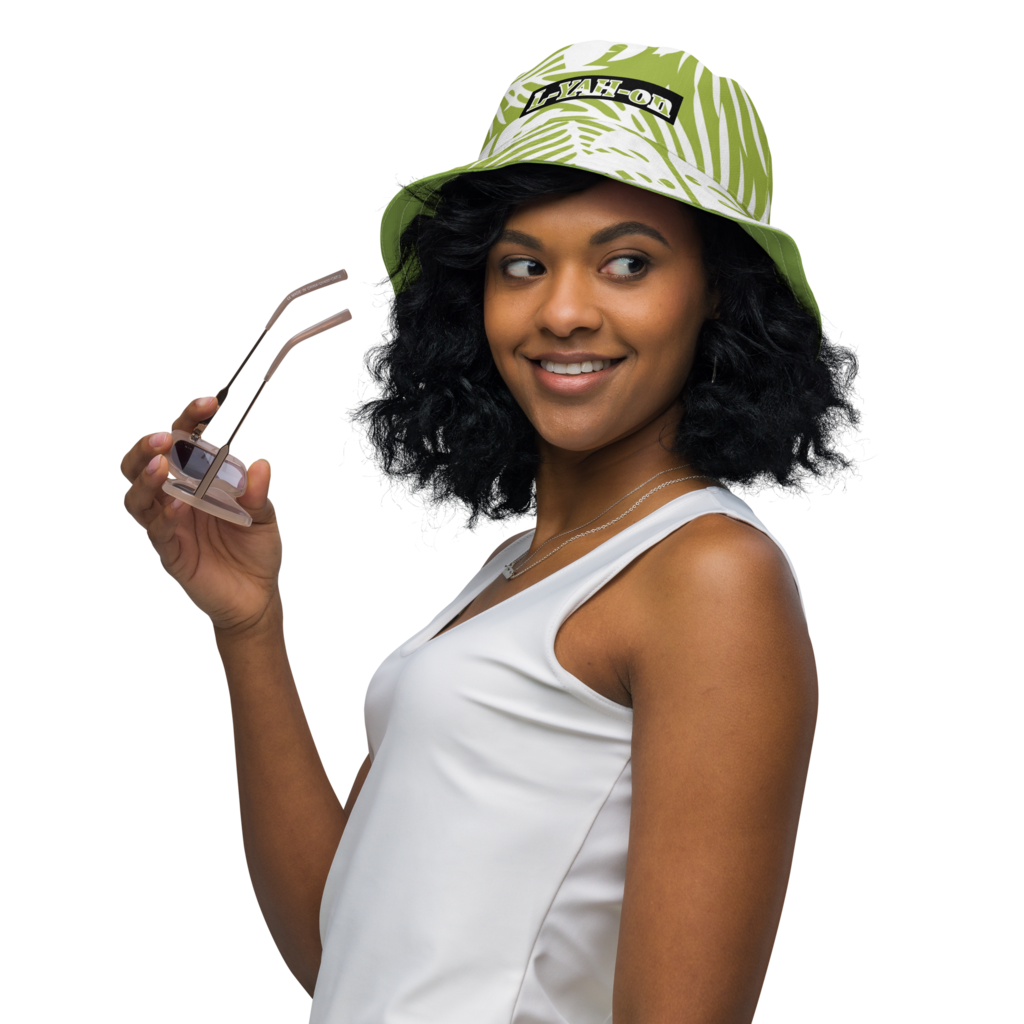 L-YAH-on Reversible Leaf Bucket Hat