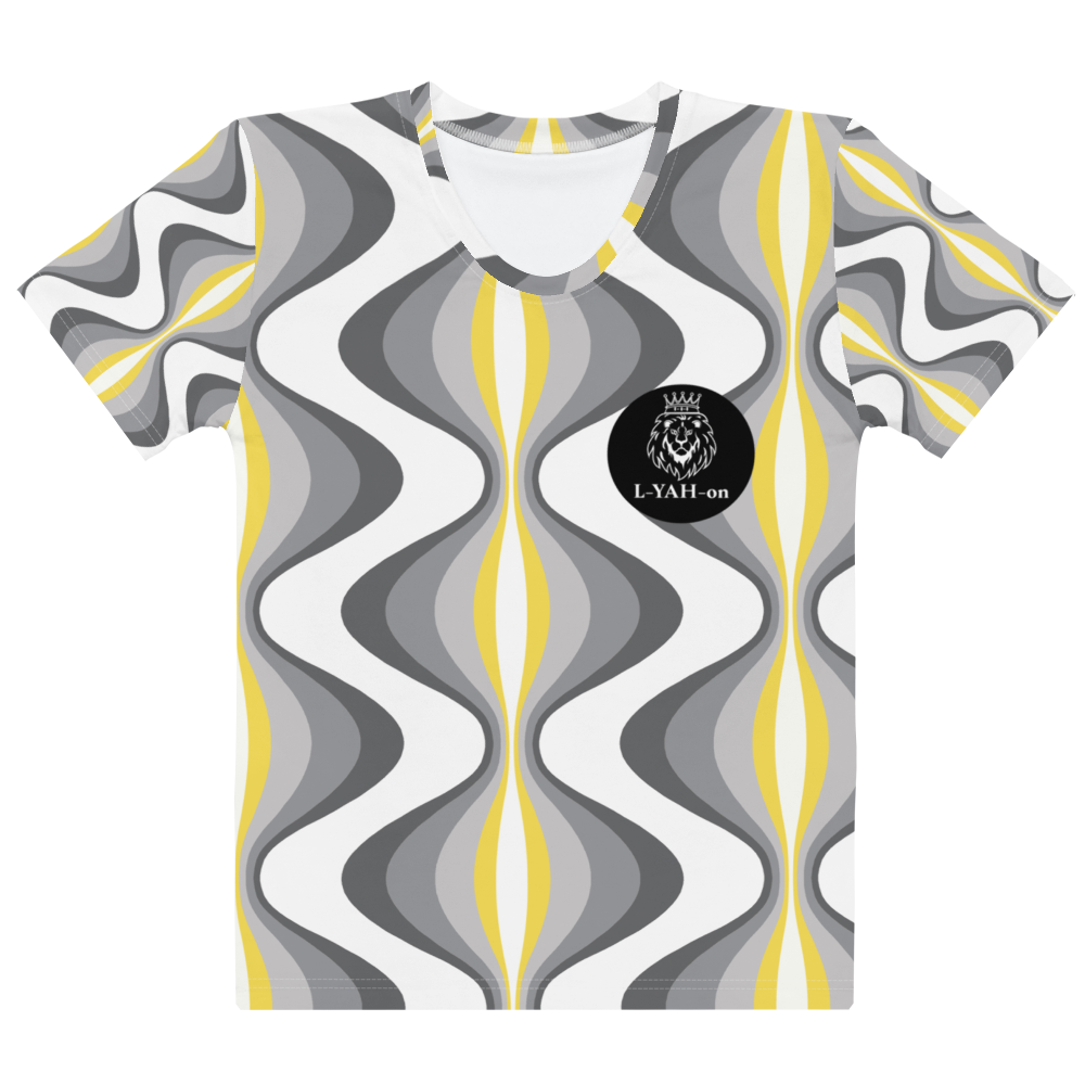 L-YAH-on Piercing Light T-shirt