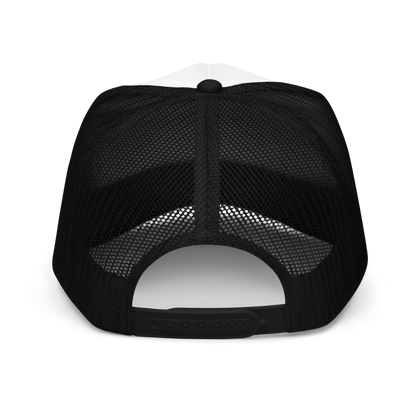 Casquette trucker en mousse L-YAH-on Autumn 2022